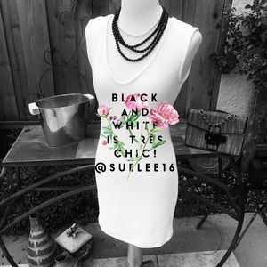 🌷🌷TRÈS CHIC Black and White!🌷🌷